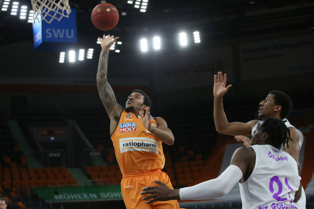 数次关键拦 数次关键拦