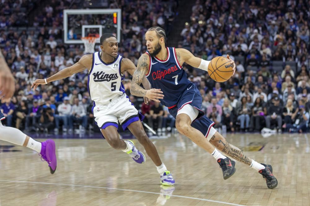 她如何在 她如何在