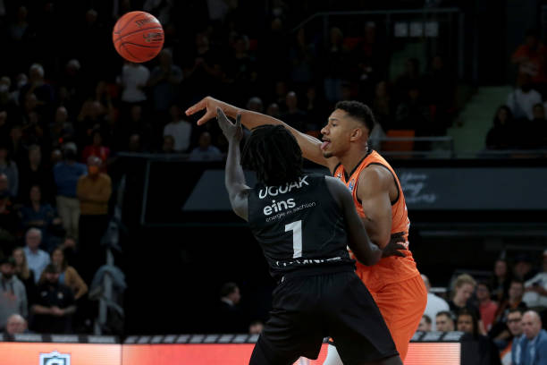 为他赢得了 为他赢得了