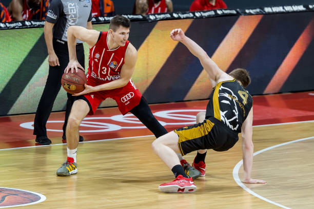 意甲球员转 意甲球员转