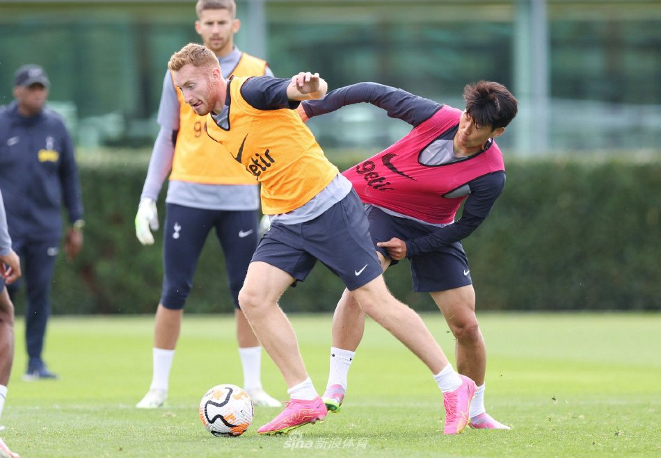 让我们来看 让我们来看