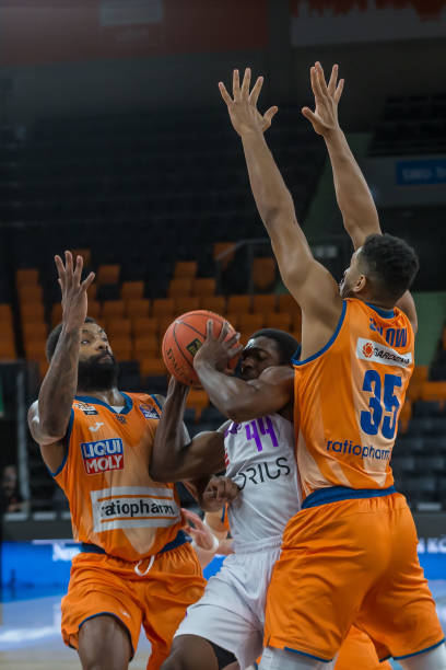 世界各地的 世界各地的