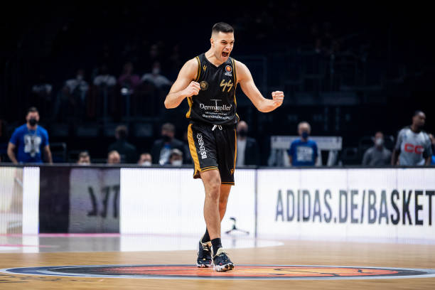 孙梦雅最早 孙梦雅最早