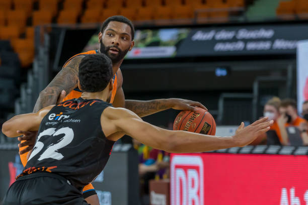 菲戈转会皇 菲戈转会皇